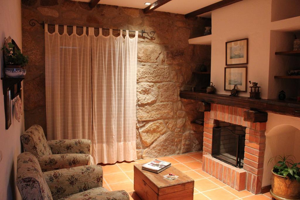 Casa Do Nato -Turismo Rural Виана-ду-Каштелу Экстерьер фото